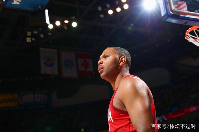 清晨欧篮联焦点战，犹他爵士主帅复盘，气氛紧张，心理建设被强调(巴特勒1打外场)